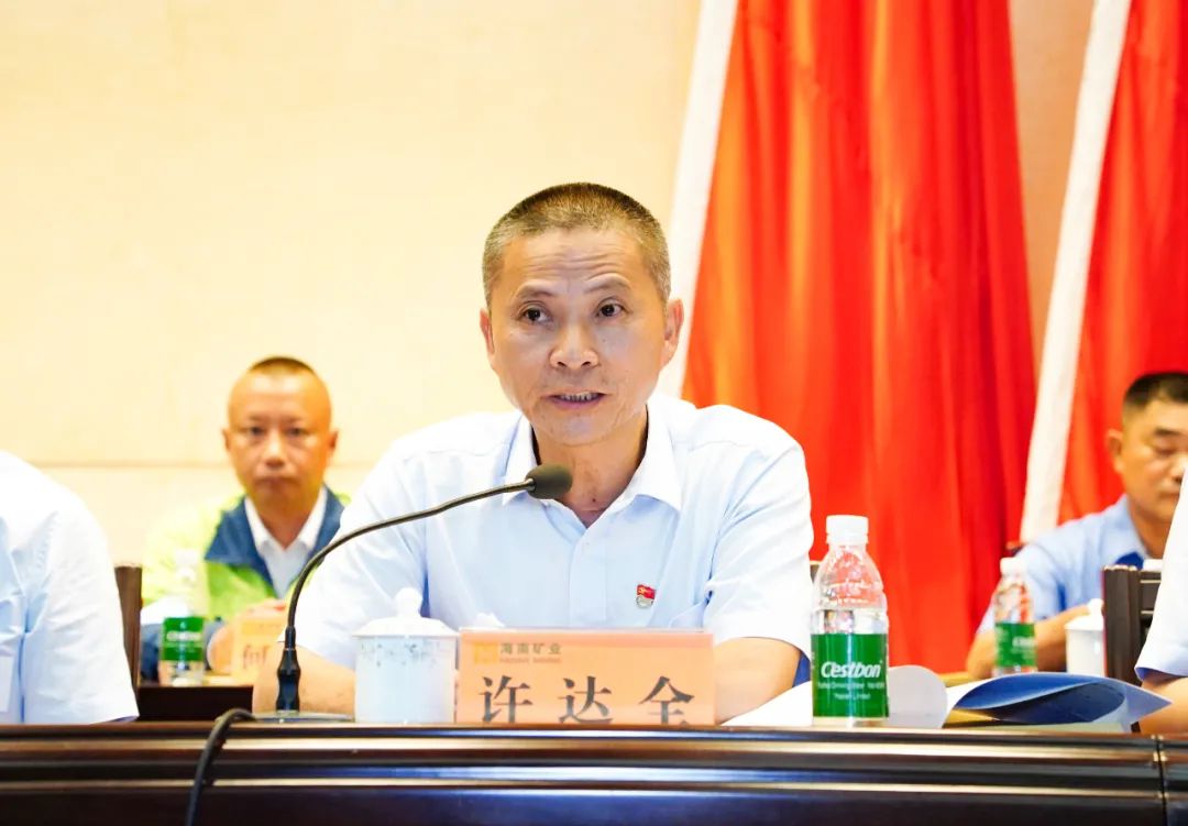 xk.com-星空(中国)
xk.com-星空(中国)召开第四届职工代表大会第一次会议2.jpg
