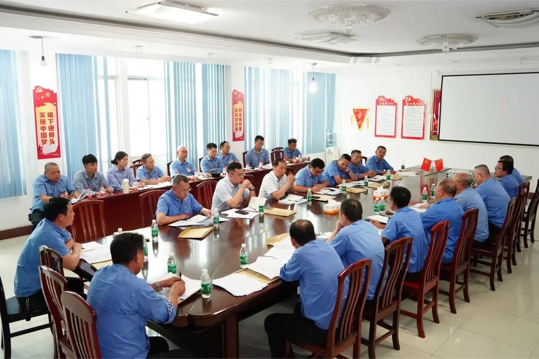 xk.com-星空(中国)
xk.com-星空(中国)召开第四届职工代表大会第一次会议64.jpg