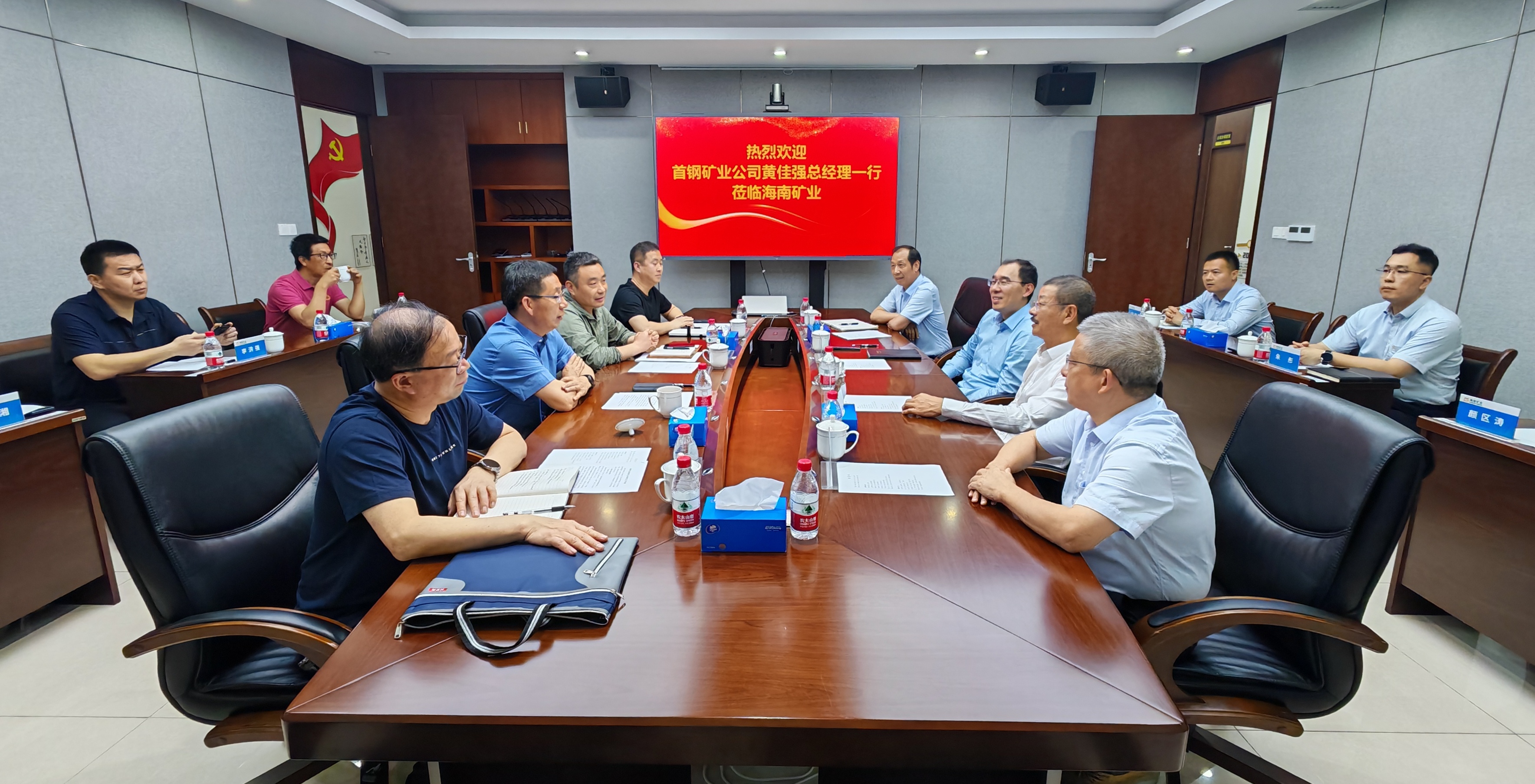 首钢xk.com-星空(中国)到访xk.com-星空(中国)
xk.com-星空(中国) 深化交流合作